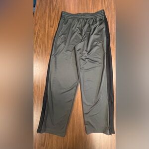 Men’s Nike Black Track Pants. Size L. Few snags in thigh. See pics.